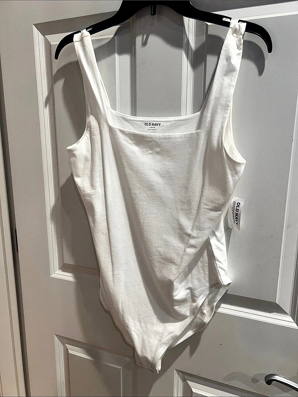 Old Navy Square-Neck Tank Top Bodysuit White Large petite never worn NWT